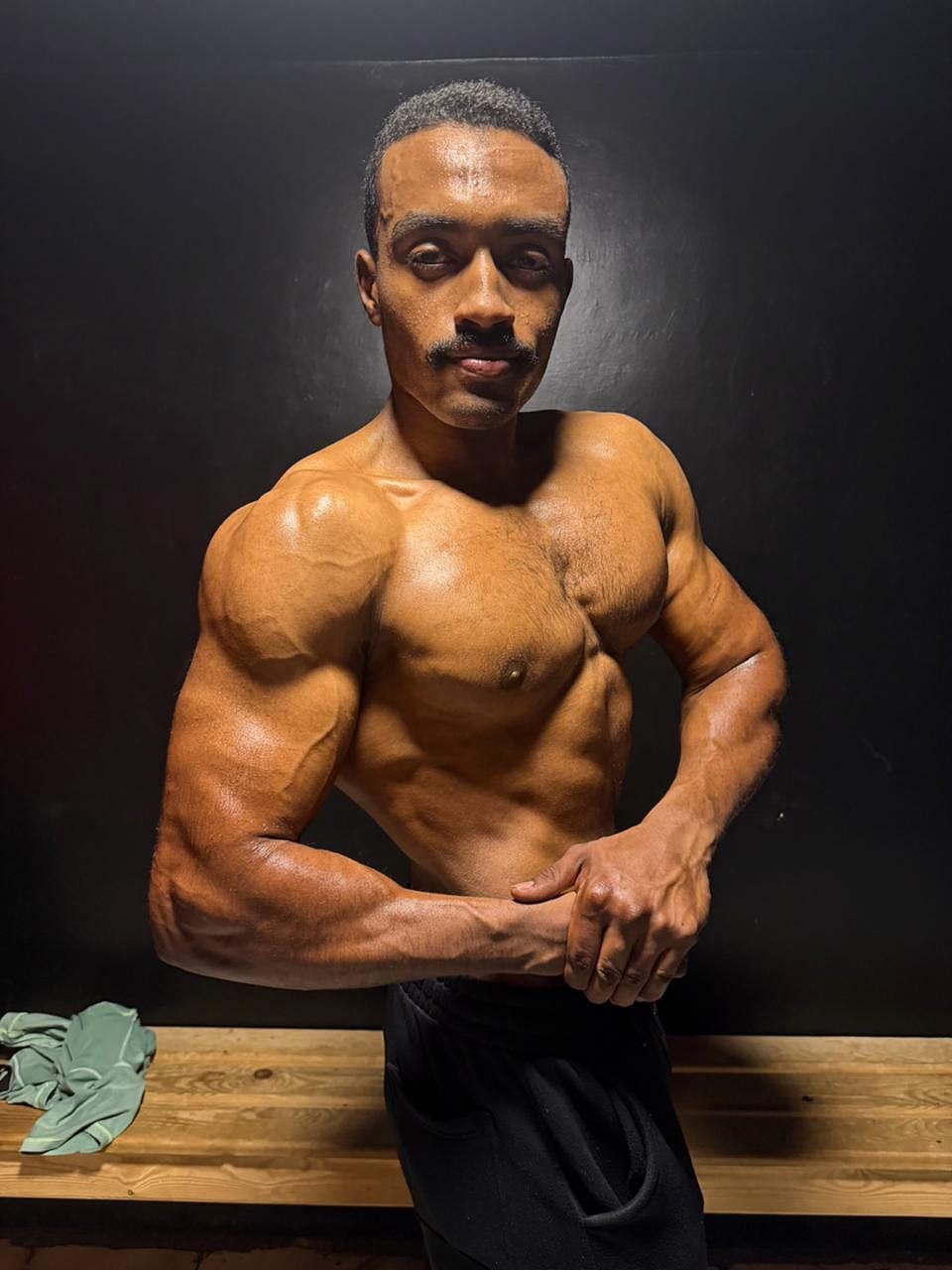 د. محمد الريس بعد إتمام برنامج MFT